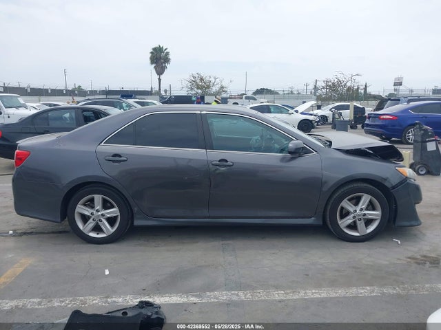 4T1BF1FK3EU346187 Toyota CAMRY SE