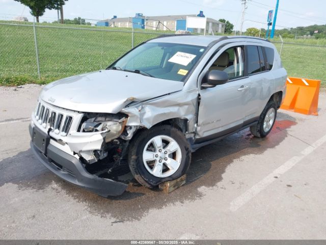 2014 JEEP COMPASS 1C4NJCBAXED523634 Photo 1