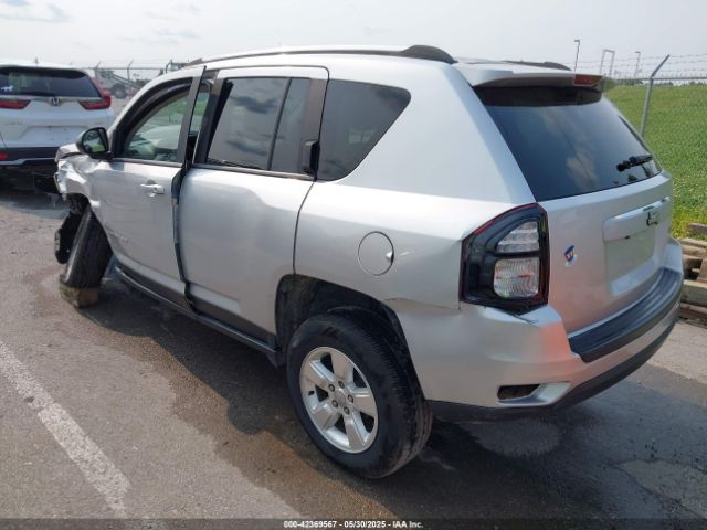 2014 JEEP COMPASS 1C4NJCBAXED523634 Photo 2