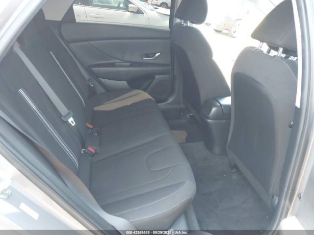 2022 HYUNDAI ELANTRA KMHLM4AGXNU301973 Photo 7