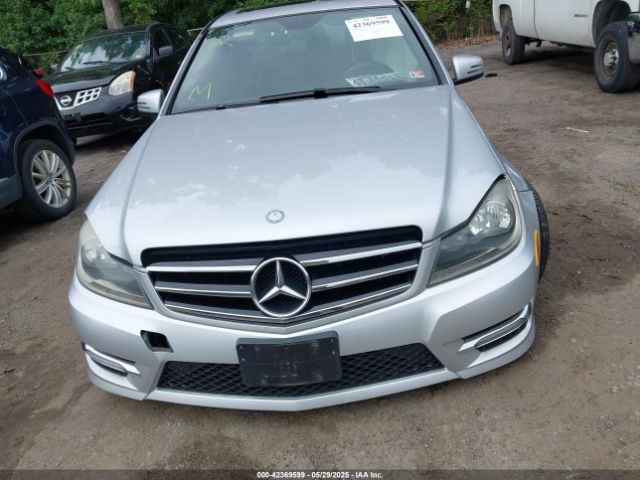 WDDGF4HBXEG232877 Mercedes-Benz C 250 Luxury/sport