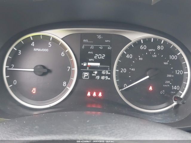 3N1CN8DV2RL930147 Nissan Versa 1.6 S