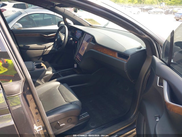 5YJXCDE27KF204354 Tesla MODEL X