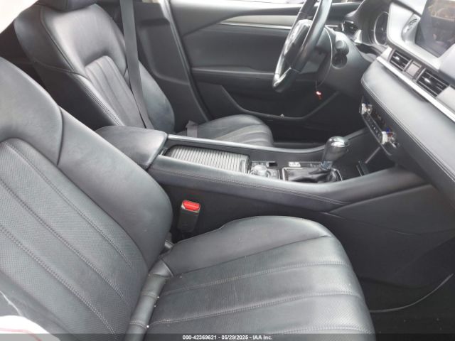 2018 MAZDA MAZDA6 JM1GL1VM9J1311431 Photo 4