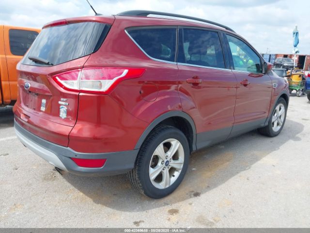 1FMCU9GX4EUB22946 Ford ESCAPE SE