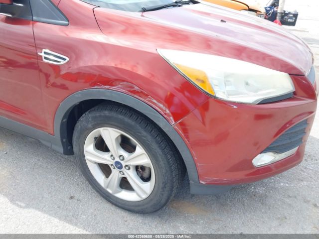 1FMCU9GX4EUB22946 Ford ESCAPE SE