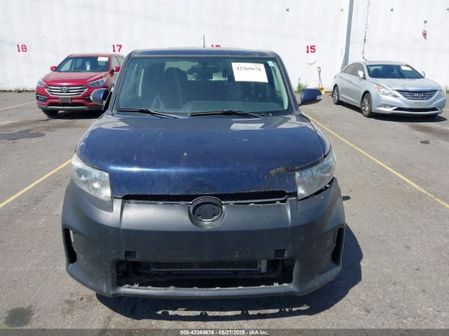 JTLZE4FE0FJ067711 Scion XB