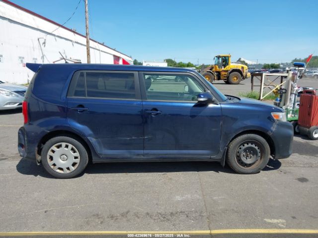 JTLZE4FE0FJ067711 Scion XB