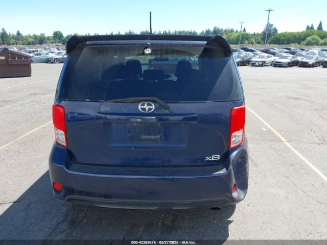 JTLZE4FE0FJ067711 Scion XB