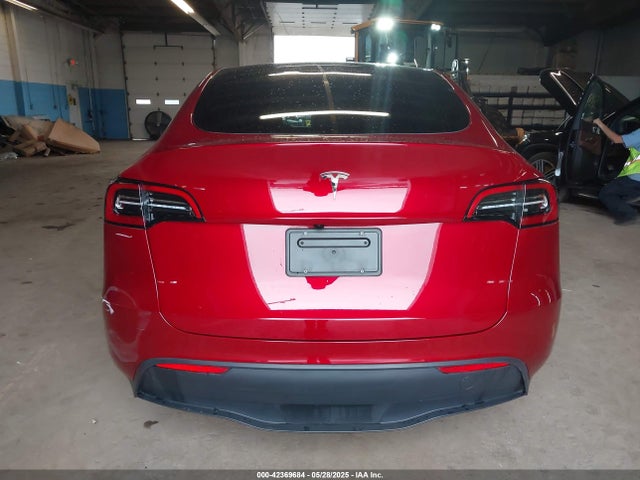7SAYGDED9SF249180 Tesla Model Y