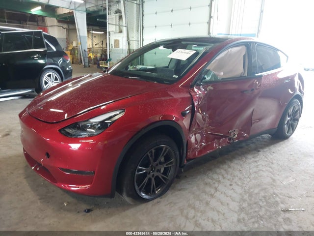2025 TESLA MODEL Y 7SAYGDED9SF249180 Photo 1