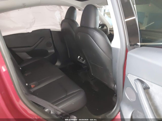 2025 TESLA MODEL Y 7SAYGDED9SF249180 Photo 7