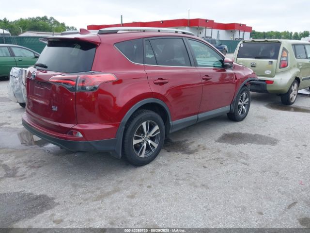 2T3RFREV2JW839921 Toyota Rav4 Xle