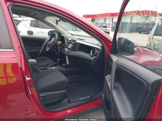 2T3RFREV2JW839921 Toyota Rav4 Xle