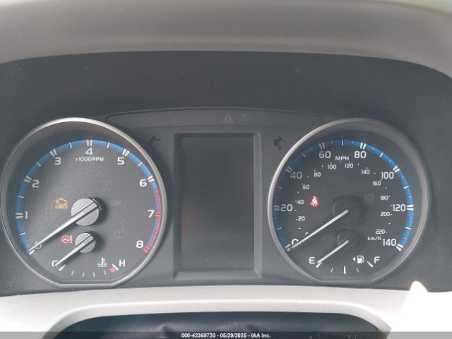 2T3RFREV2JW839921 Toyota Rav4 Xle