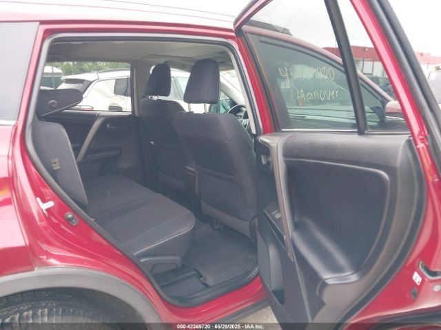 2T3RFREV2JW839921 Toyota Rav4 Xle