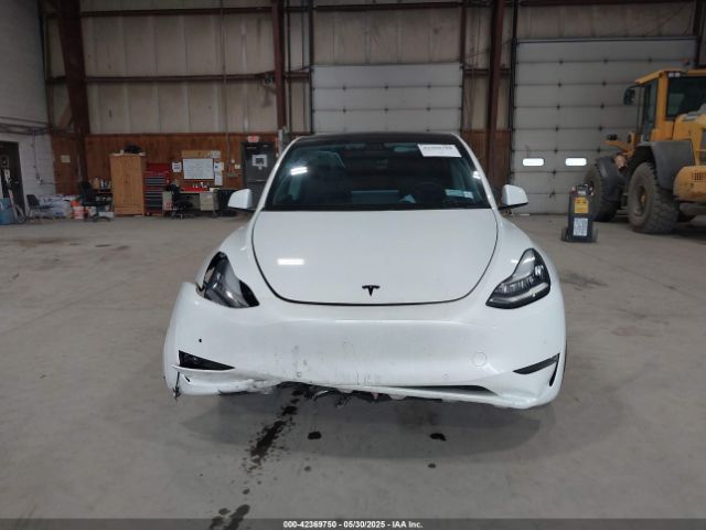 5YJYGDEE5LF041935 Tesla Model Y Long Range
