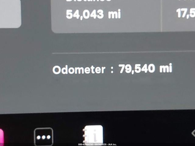 5YJYGDEE5LF041935 Tesla Model Y Long Range