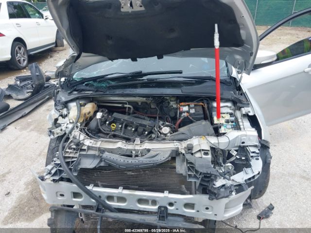 1FADP3F22GL373756 Ford FOCUS SE