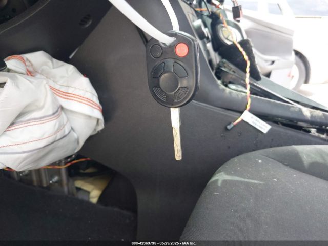 1FADP3F22GL373756 Ford FOCUS SE
