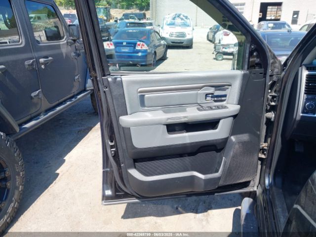 1C6RR7LT3FS695218 RAM 1500 Big Horn