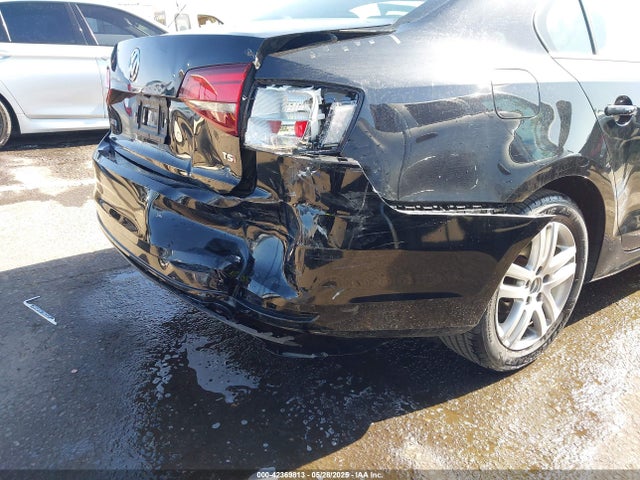 3VW2B7AJ5HM210523 Volkswagen Jetta 1.4t S