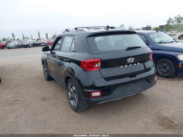 KMHRC8A33MU127440 Hyundai Venue Sel