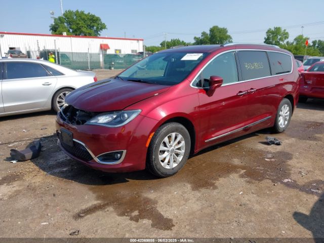 2019 CHRYSLER PACIFICA 2C4RC1BG2KR721332 Photo 1