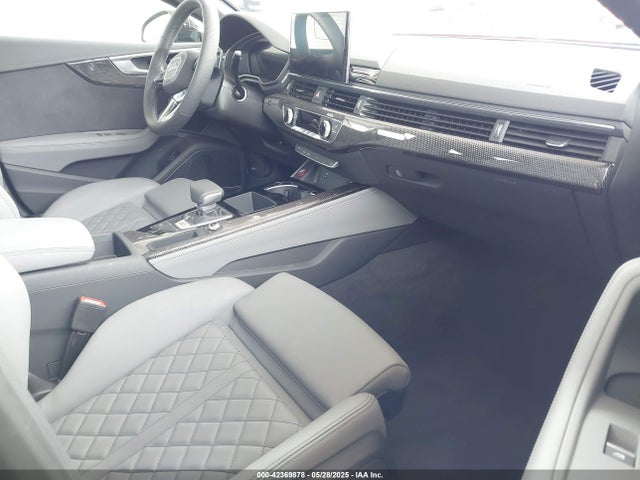 2025 AUDI S5 SPORTBACK WAUC4CF56SA013559 Photo 4