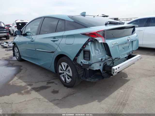 JTDKARFU3H3048641 Toyota Prius Four