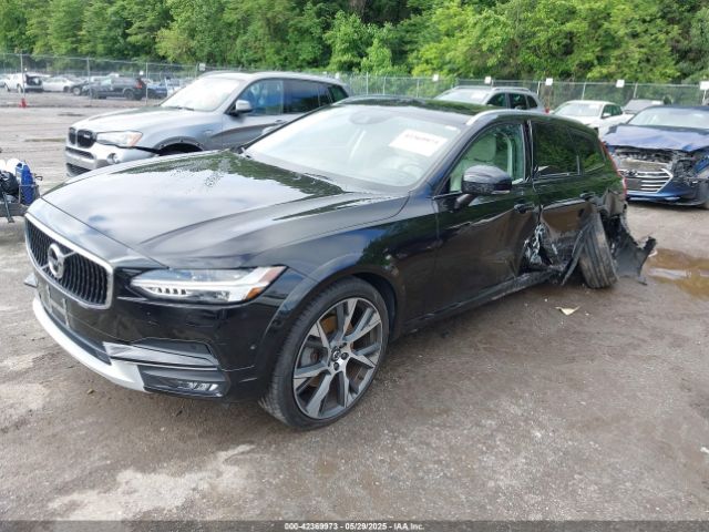 2017 VOLVO V90 CROSS COUNTRY YV4A22NL0H1006705 Photo 1
