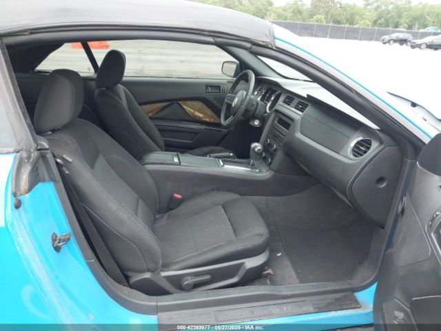 2010 FORD MUSTANG 1ZVBP8EN8A5179686 Photo 4