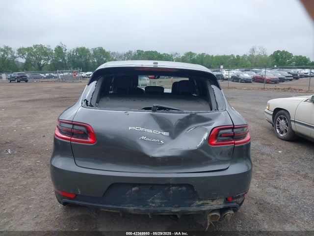 Porsche Macan 2015 WP1AB2A54FLB62837 Image 17
