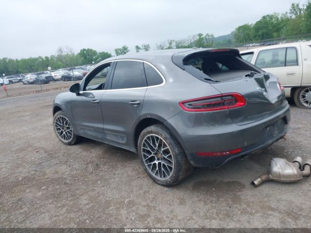 2015 PORSCHE MACAN WP1AB2A54FLB62837 Photo 2