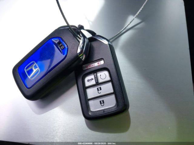 19XZE4F97KE013246 Honda Insight Touring