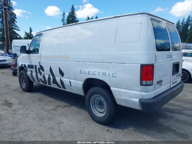 1FTNE2EW9EDA62898 Ford E-250 Commercial