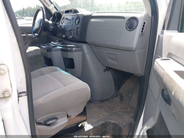 1FTNE2EW9EDA62898 Ford E-250 Commercial