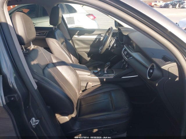ZASFAKPN3J7B67750 Alfa Romeo Stelvio