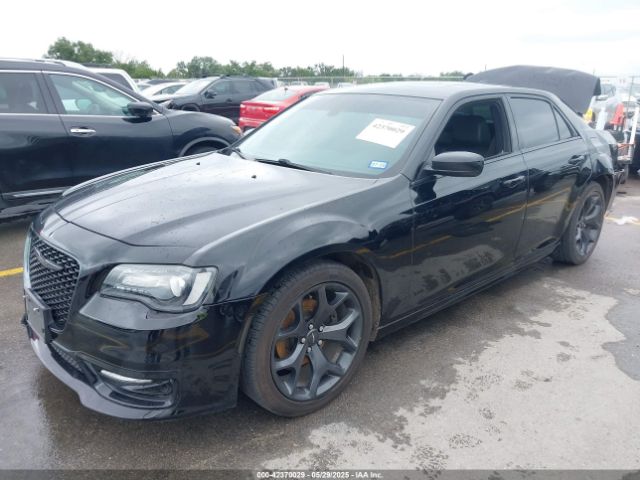 2020 CHRYSLER 300 2C3CCAAG8LH233604 Photo 1