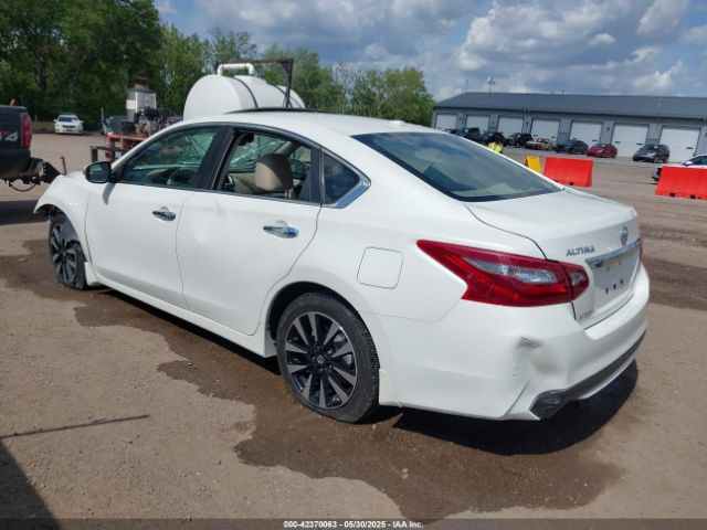 2018 NISSAN ALTIMA 1N4AL3AP8JC229931 Photo 2