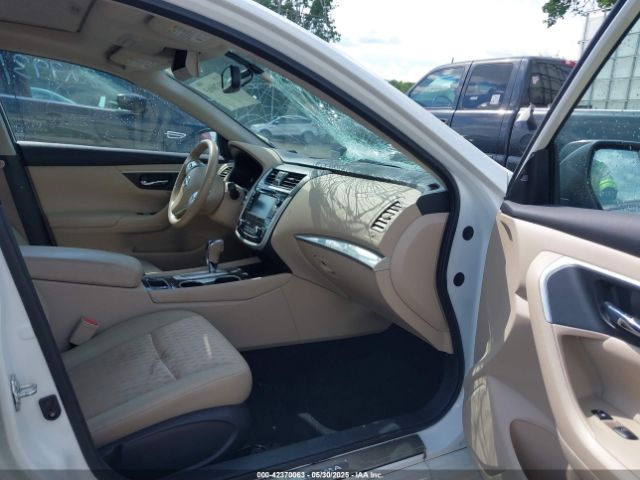 2018 NISSAN ALTIMA 1N4AL3AP8JC229931 Photo 4