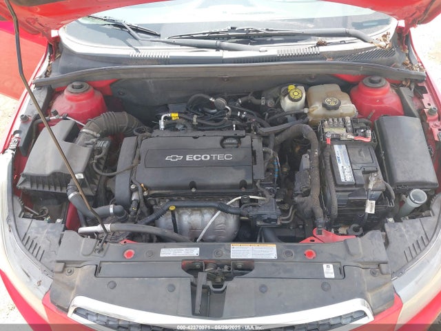 1G1PA5SG3E7474065 Chevrolet Cruze Ls Auto