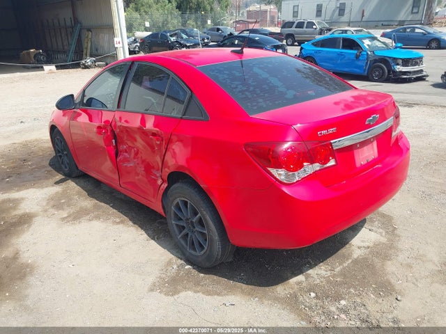1G1PA5SG3E7474065 Chevrolet Cruze Ls Auto