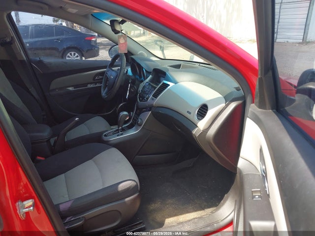 1G1PA5SG3E7474065 Chevrolet Cruze Ls Auto