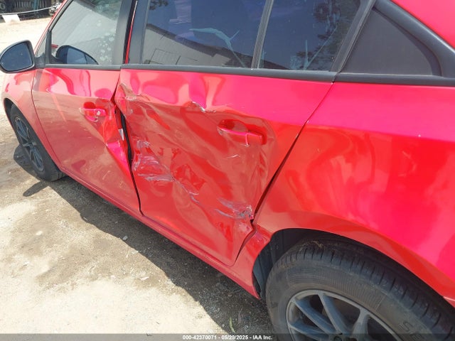 1G1PA5SG3E7474065 Chevrolet Cruze Ls Auto