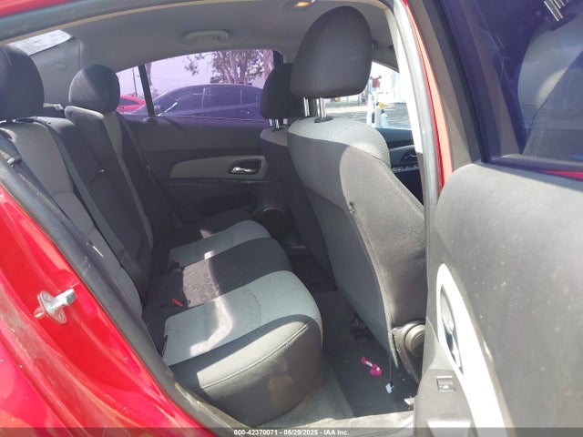 1G1PA5SG3E7474065 Chevrolet Cruze Ls Auto