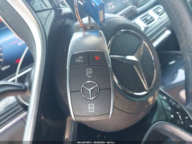 4JGFB5KB1SB324514 Mercedes-Benz m256m