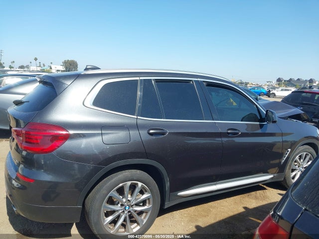 5UXTR7C52KLE98286 BMW X3
