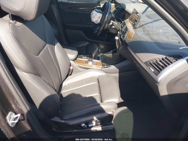 5UXTR7C52KLE98286 BMW X3