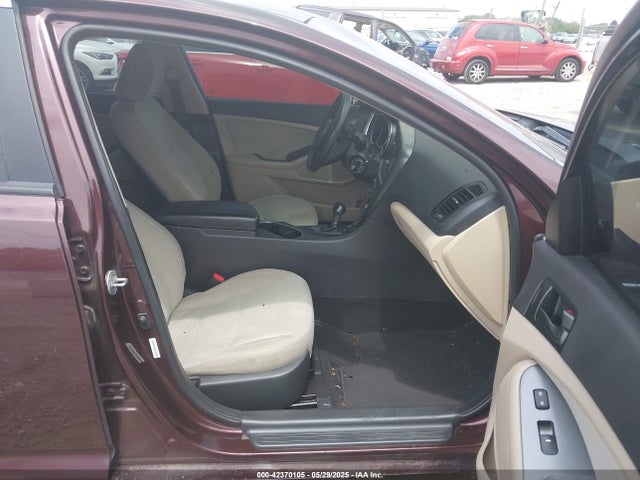 5XXGM4A7XEG305629 KIA Optima Lx